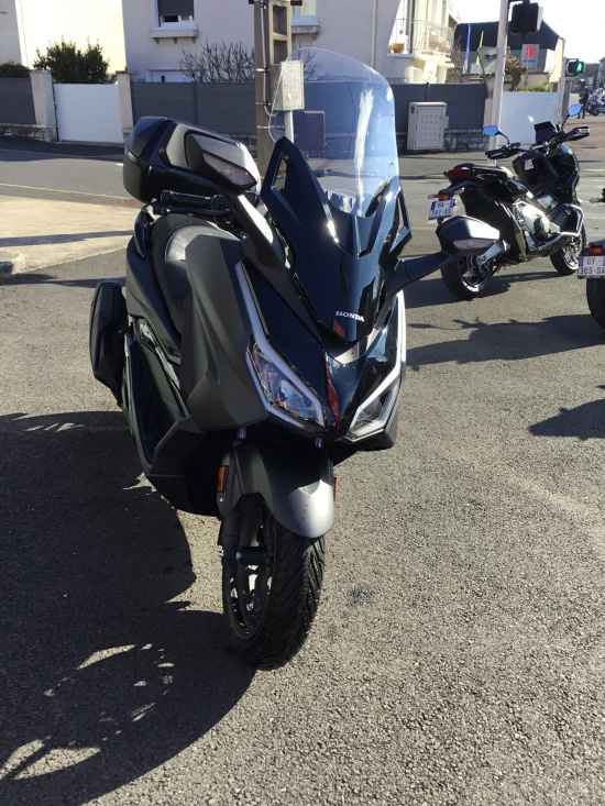 Honda forza 350 TOP BOX - BRIVE